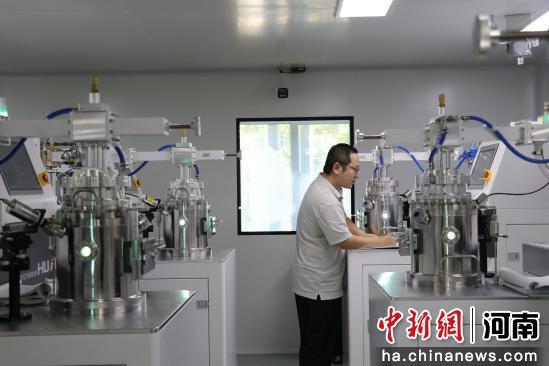 從微粉到全產業鏈 科技賦能金剛石材料創新之路